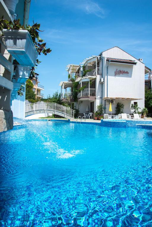 The Poolhouse Lejlighed Sunny Beach Eksteriør billede
