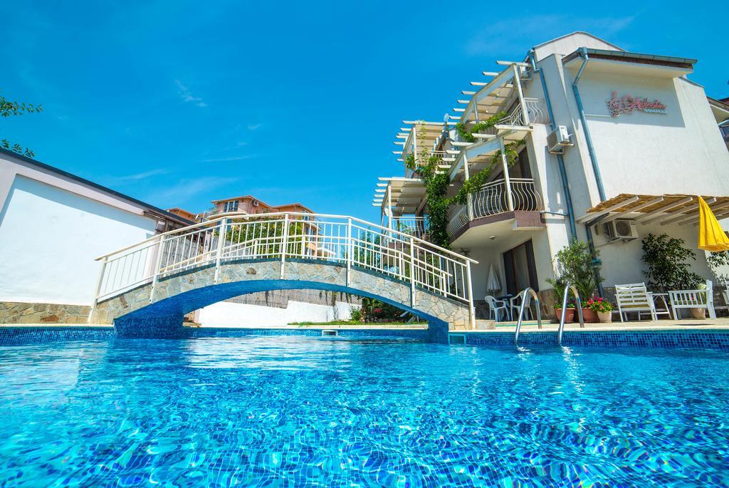 The Poolhouse Lejlighed Sunny Beach Eksteriør billede